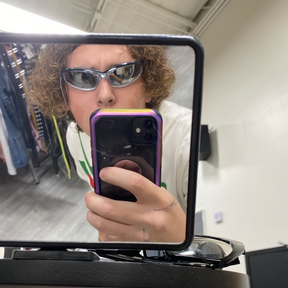 Meet your Posher, Everrett - Picture 2 of 2